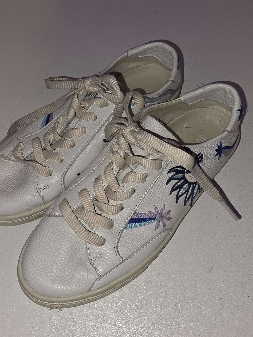 Soludos White Leather Sneakers with Pink and Blue Embroidery